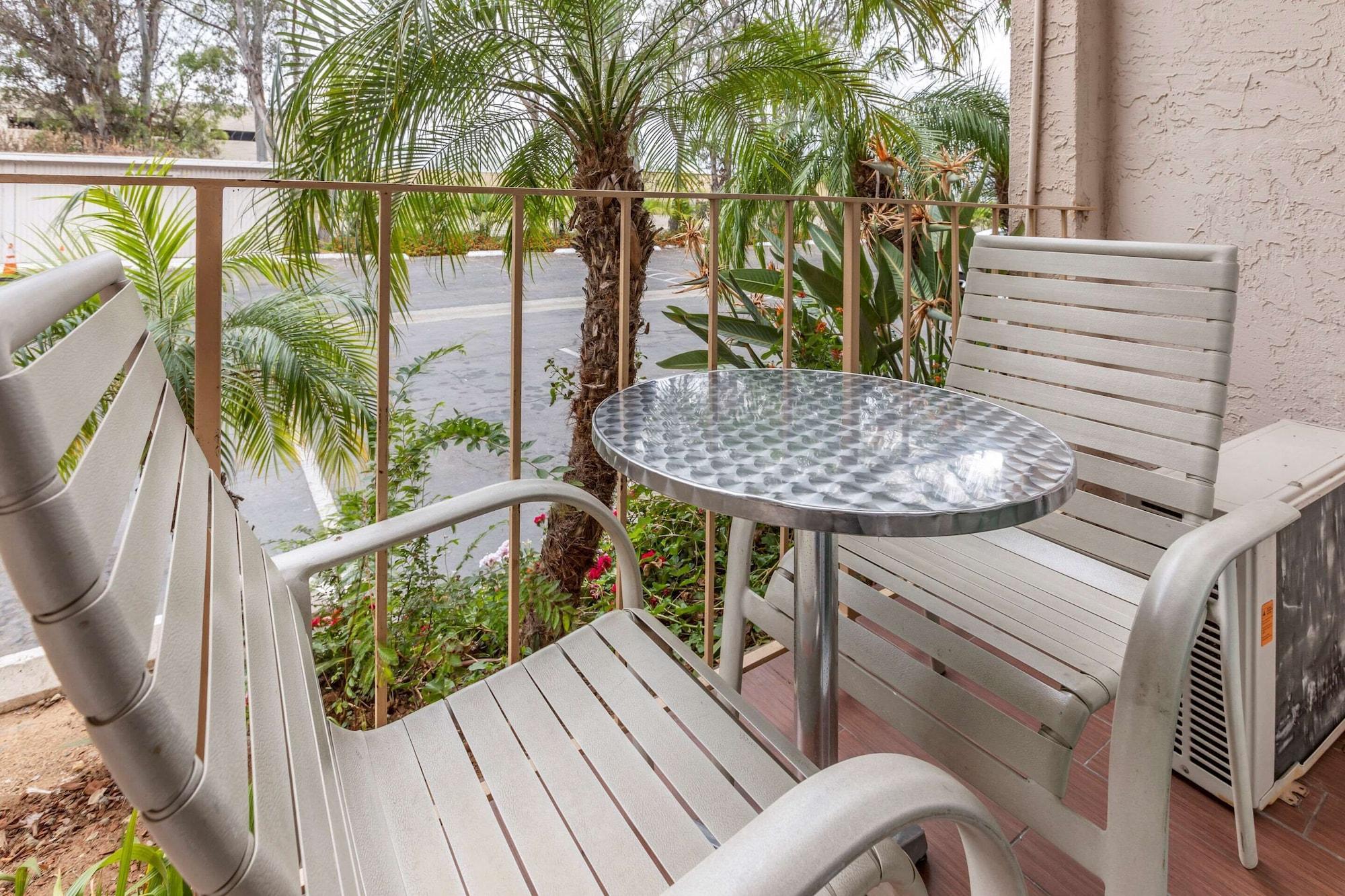 Comfort Inn Escondido San Diego North County Экстерьер фото