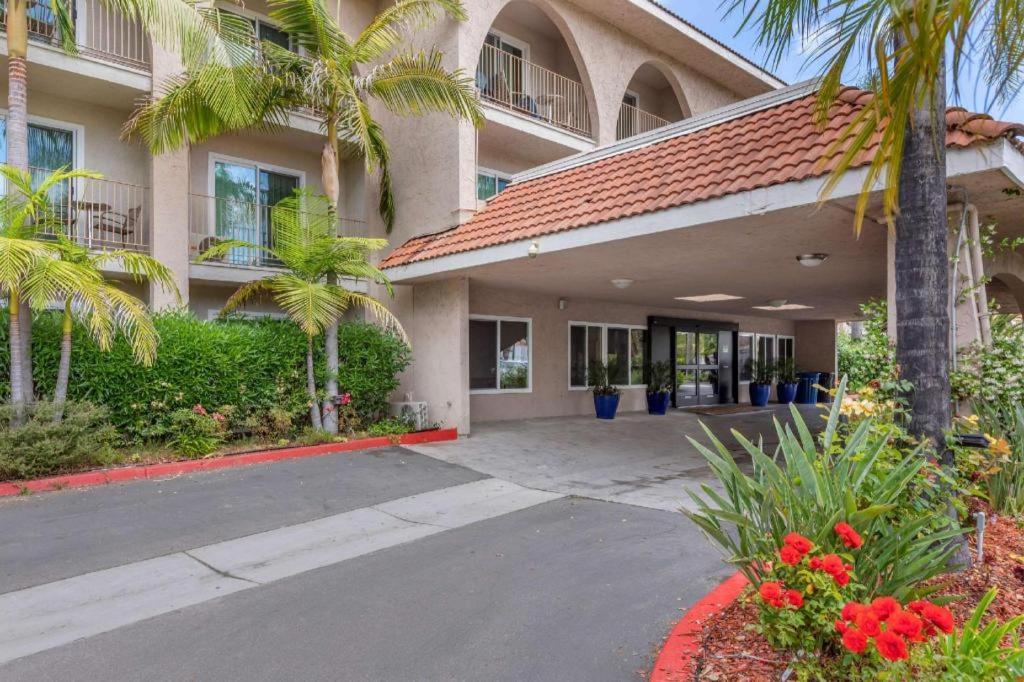 Comfort Inn Escondido San Diego North County Экстерьер фото